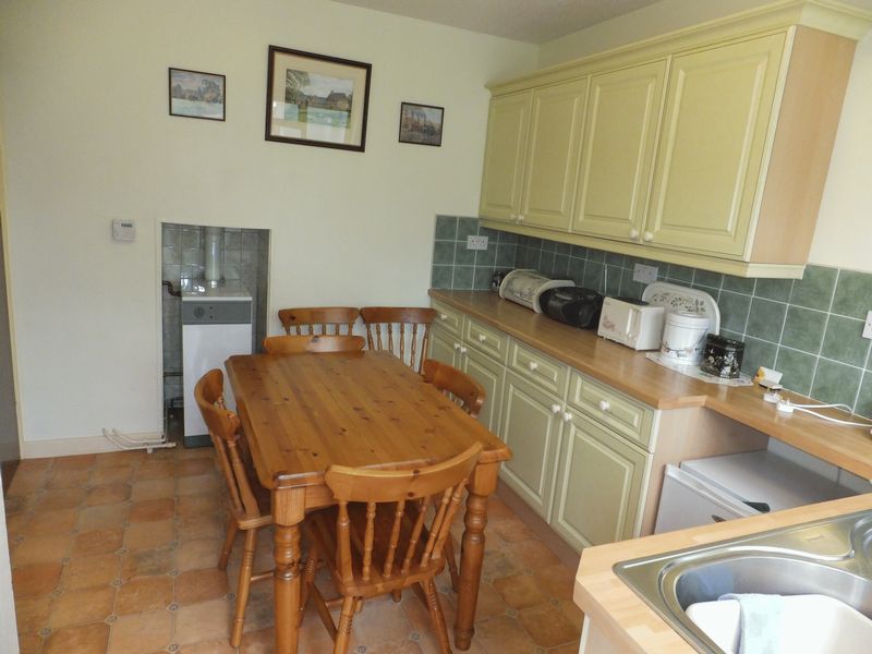 Kitchen - click for photo gallery